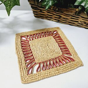 Vintage Wicker Woven Hot Pot Trivet Rattan Retro Pot Holder Flower Tan & Red